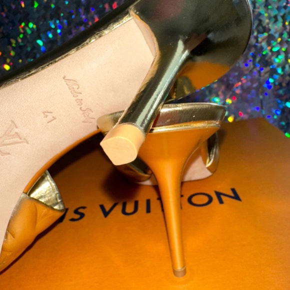 Louis Vuitton gold  mules heels - Picture 5 of 8